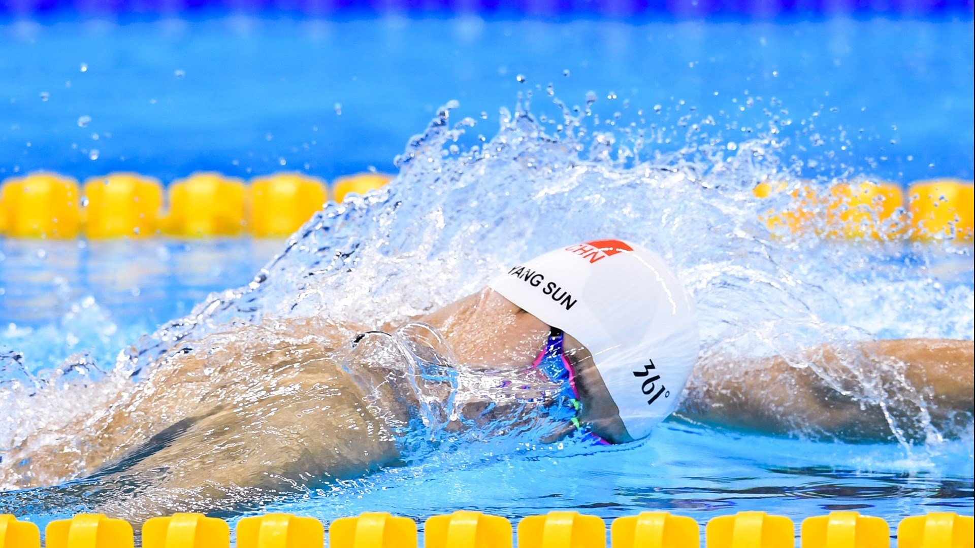 乐鱼体育全站-公牛队新秀状态火热，备战新赛季，公牛队现役首发阵容